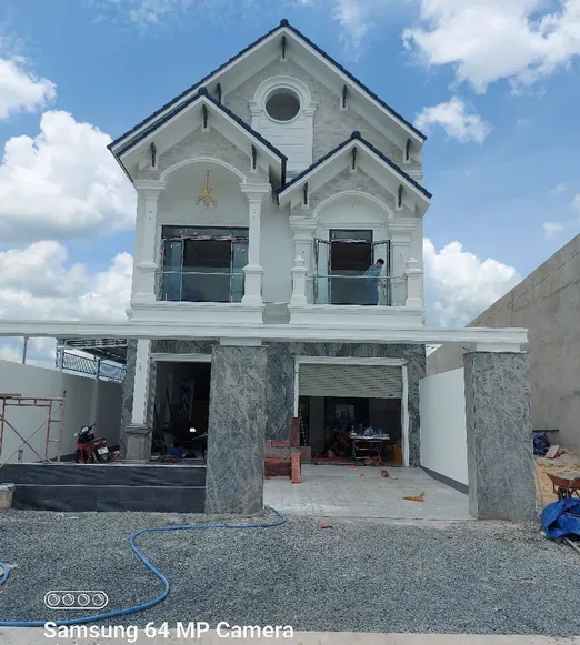 Nhà máy sản xuất nhôm kính